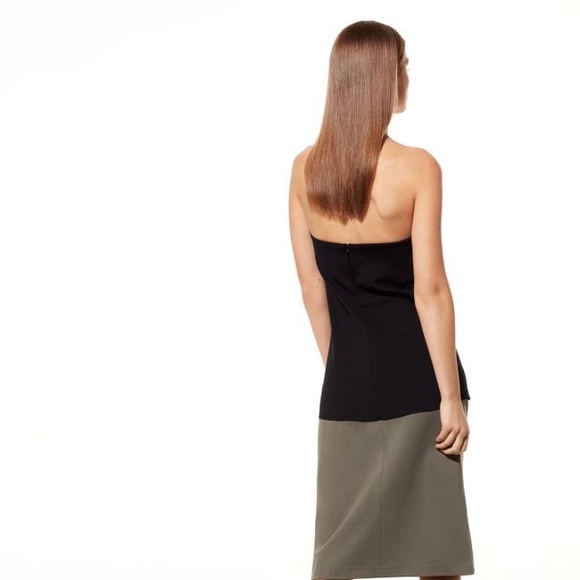 Aritzia Babaton Alice top w. built in bra in black - Picture 2 of 7